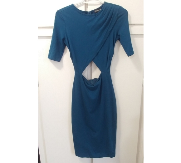 Bodycon peek-a-boo dress - Picture 2 of 4